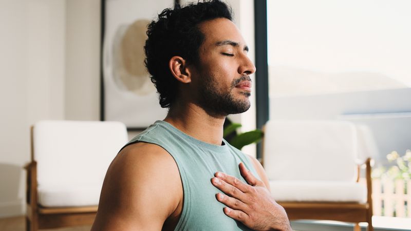 Hyperbaric Oxygen Therapy and Longevity: What the Science Actually Shows