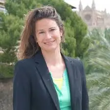 Julia E